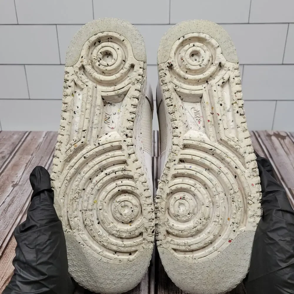 Nike White Cream Low-Top Athletic Sneakers